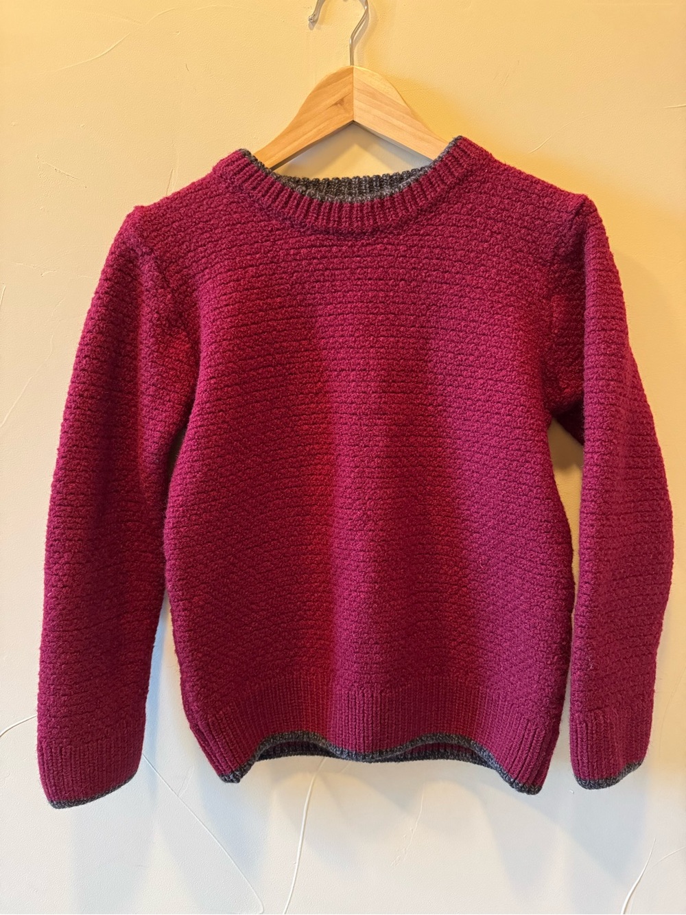 Aran Sweater Market 100% Merino Wool Ireland Women's Burgundy Crewneck Sweater